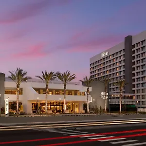 https://doubletree-by-hilton-hotel-los-angeles-westside.topanaheimhotels.com